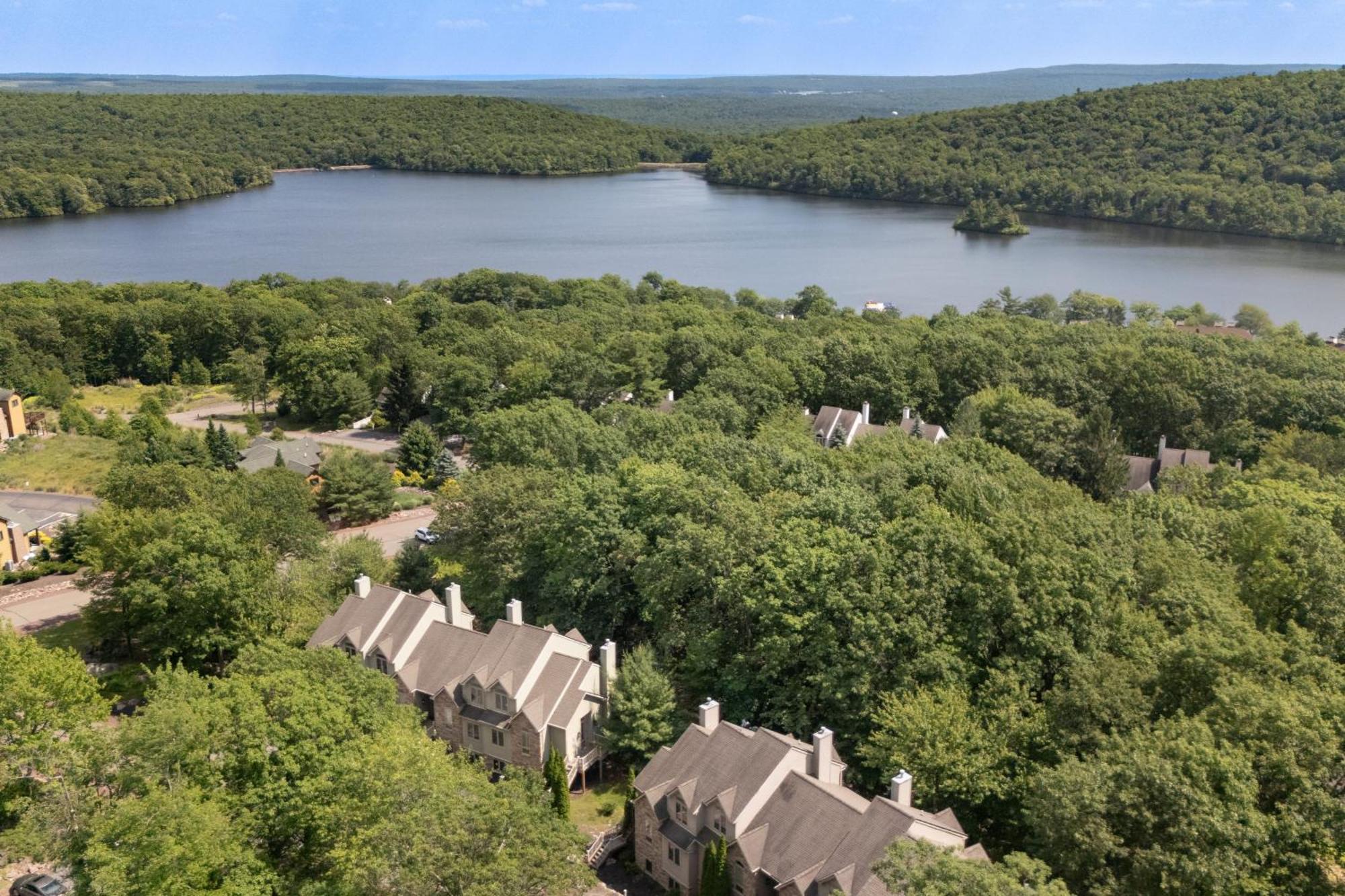 Highland Hideaway By Avantstay Group Poconos Retreat W Patio Game Room Lake Harmony Exterior photo