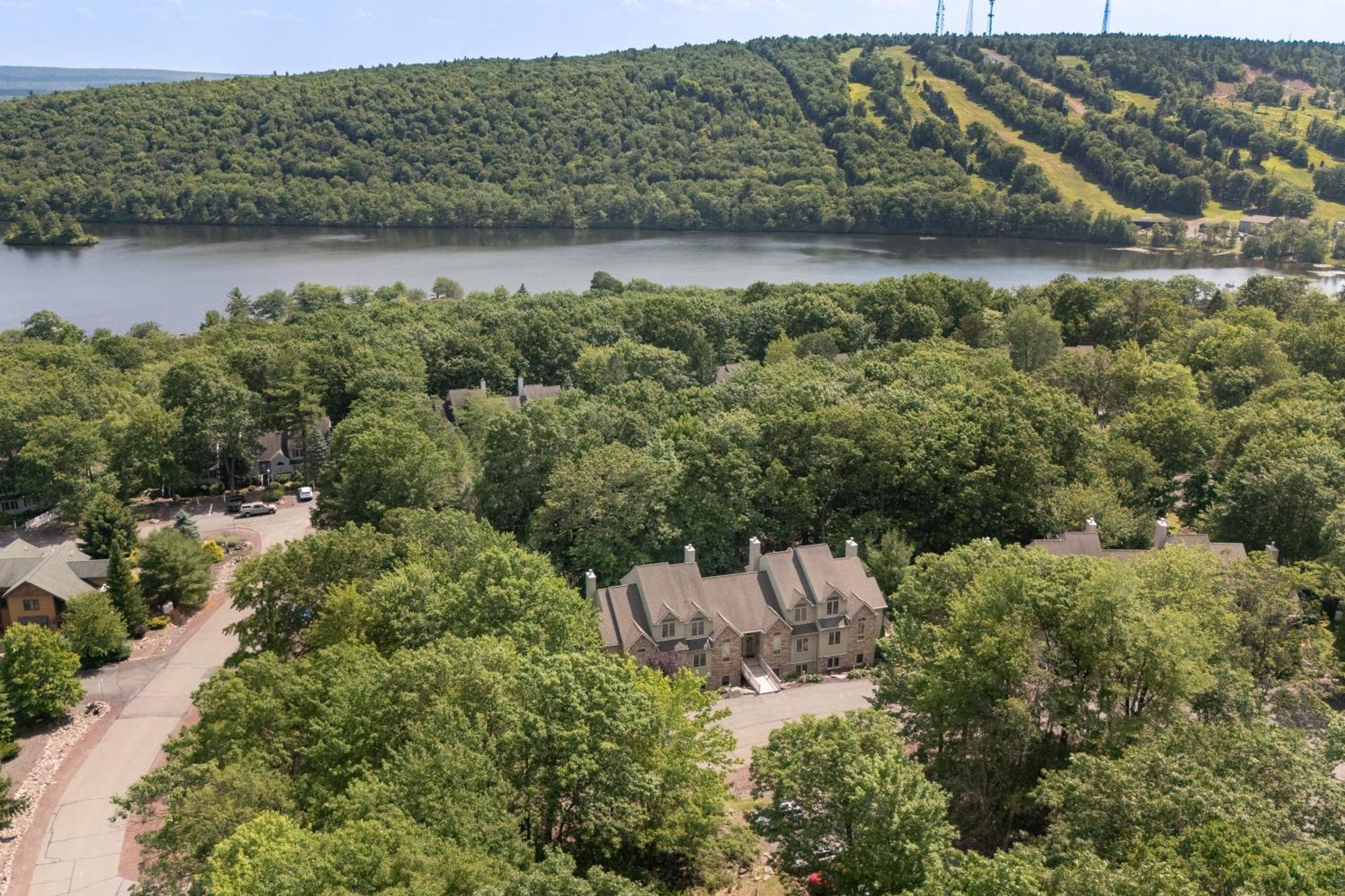 Highland Hideaway By Avantstay Group Poconos Retreat W Patio Game Room Lake Harmony Exterior photo