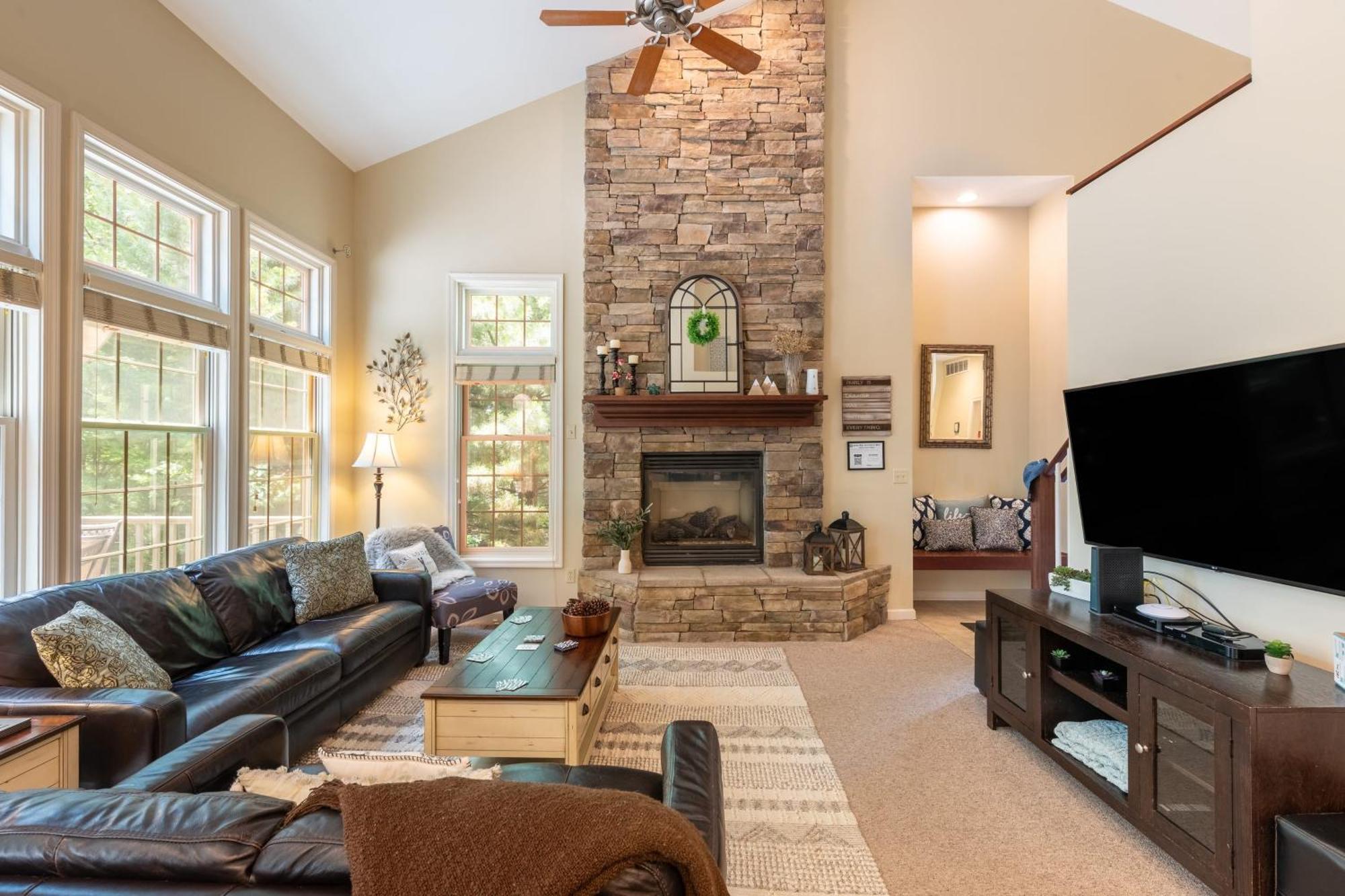 Highland Hideaway By Avantstay Group Poconos Retreat W Patio Game Room Lake Harmony Exterior photo